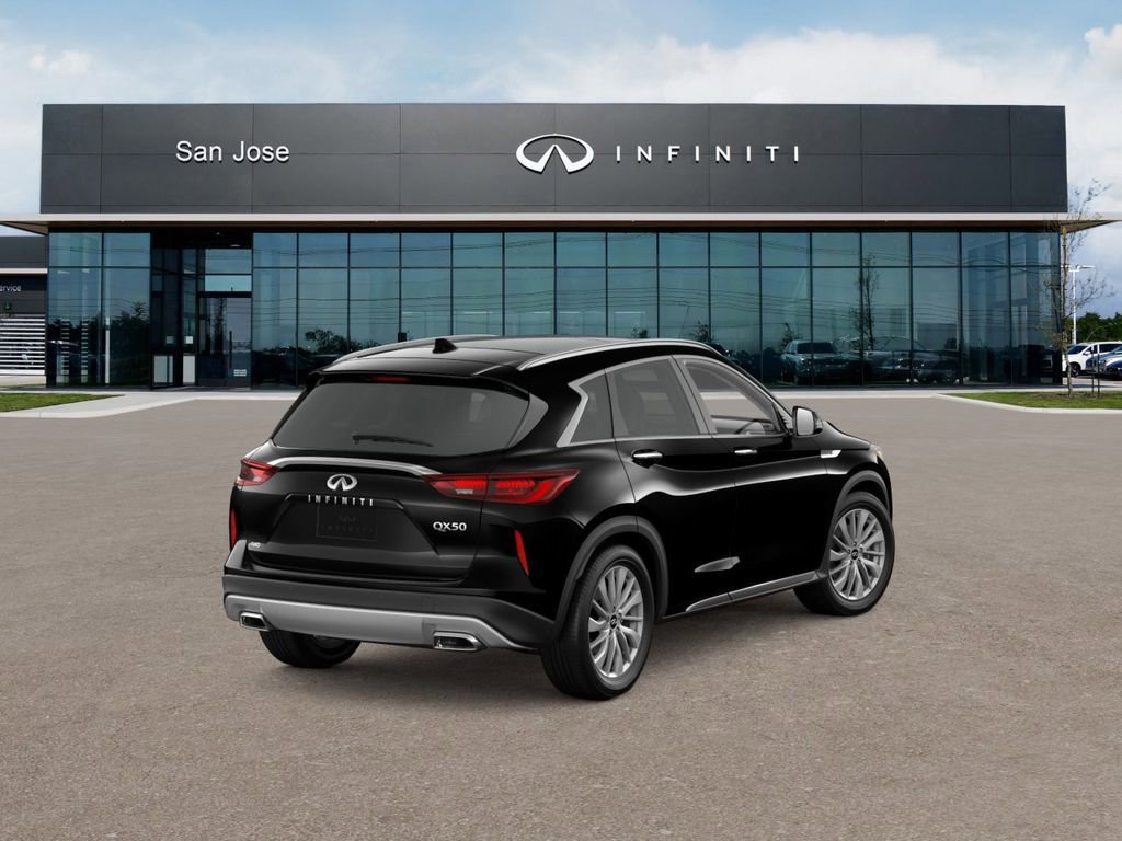 New 2025 INFINITI QX50 Luxe image 5