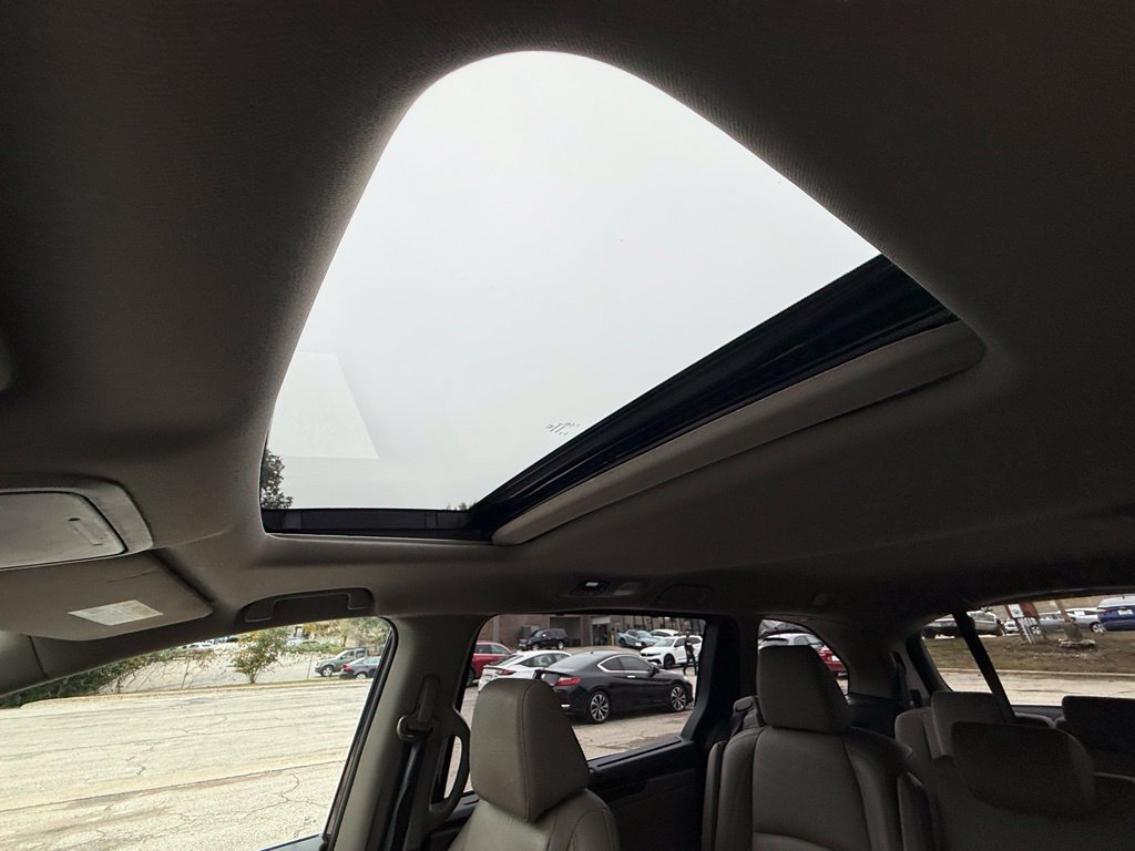 Used 2018 Honda Odyssey EX-L image 26