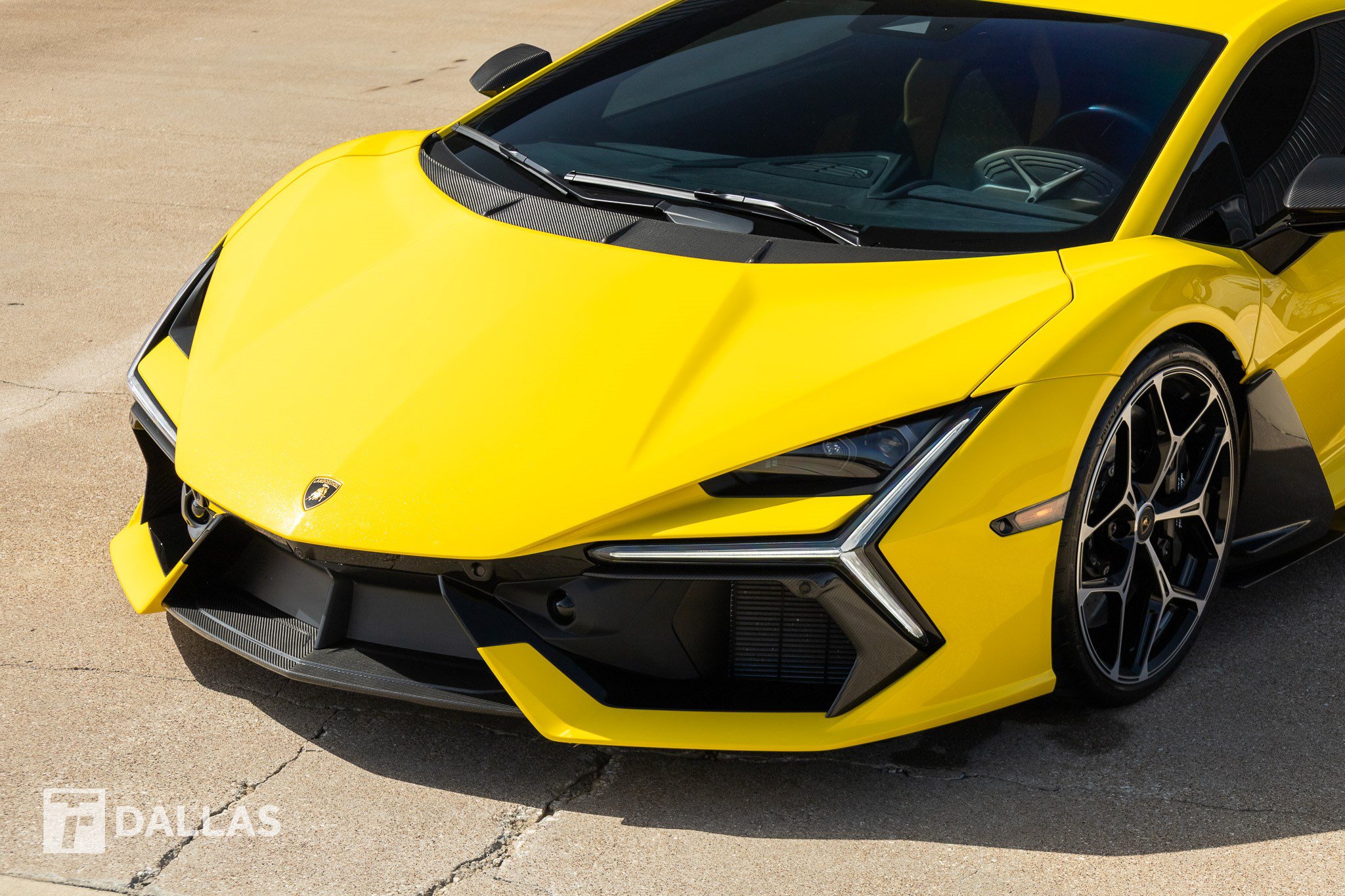 Used 2024 Lamborghini Revuelto AWD/4WD image 6
