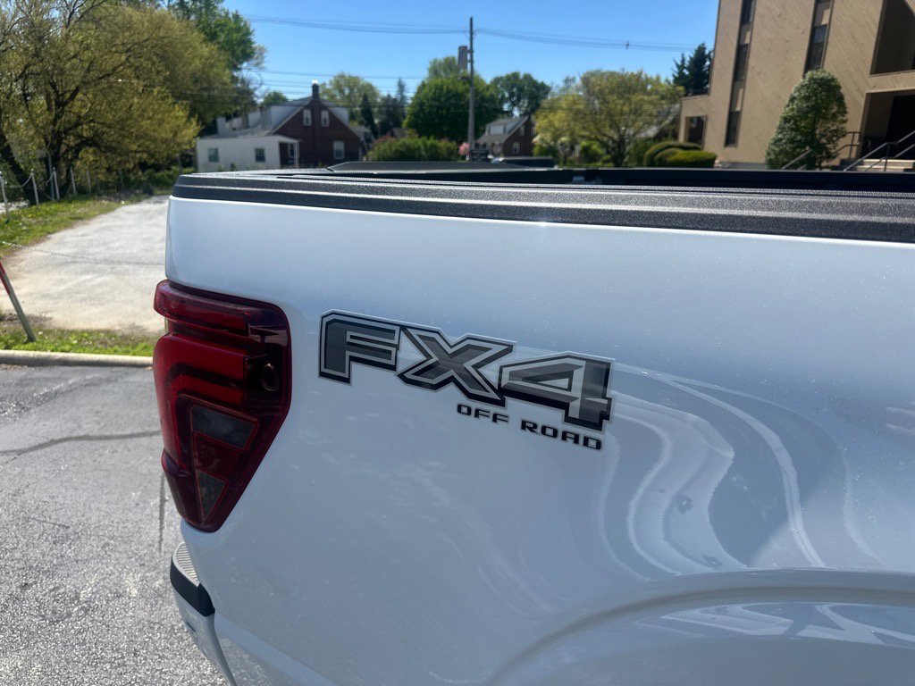 New 2025 Ford F150 Platinum w/ Equipment Group 702A High image 9