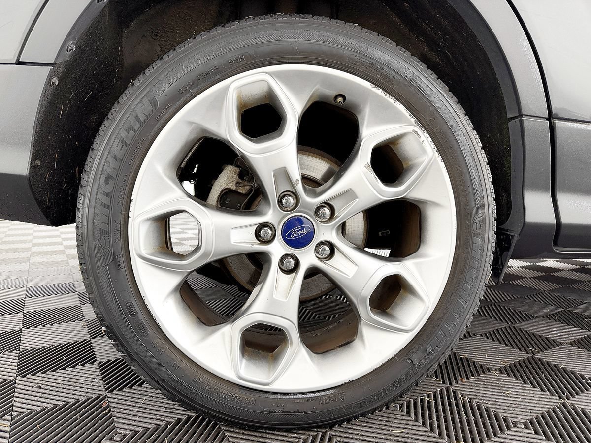 Used 2014 Ford Escape Titanium AWD/4WD image 24