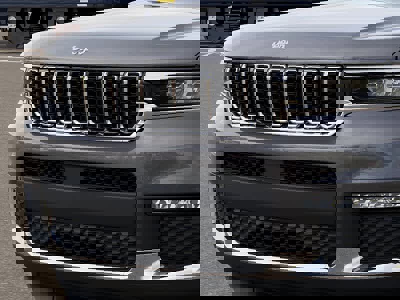 New 2025 Jeep Grand Cherokee L Limited image 11