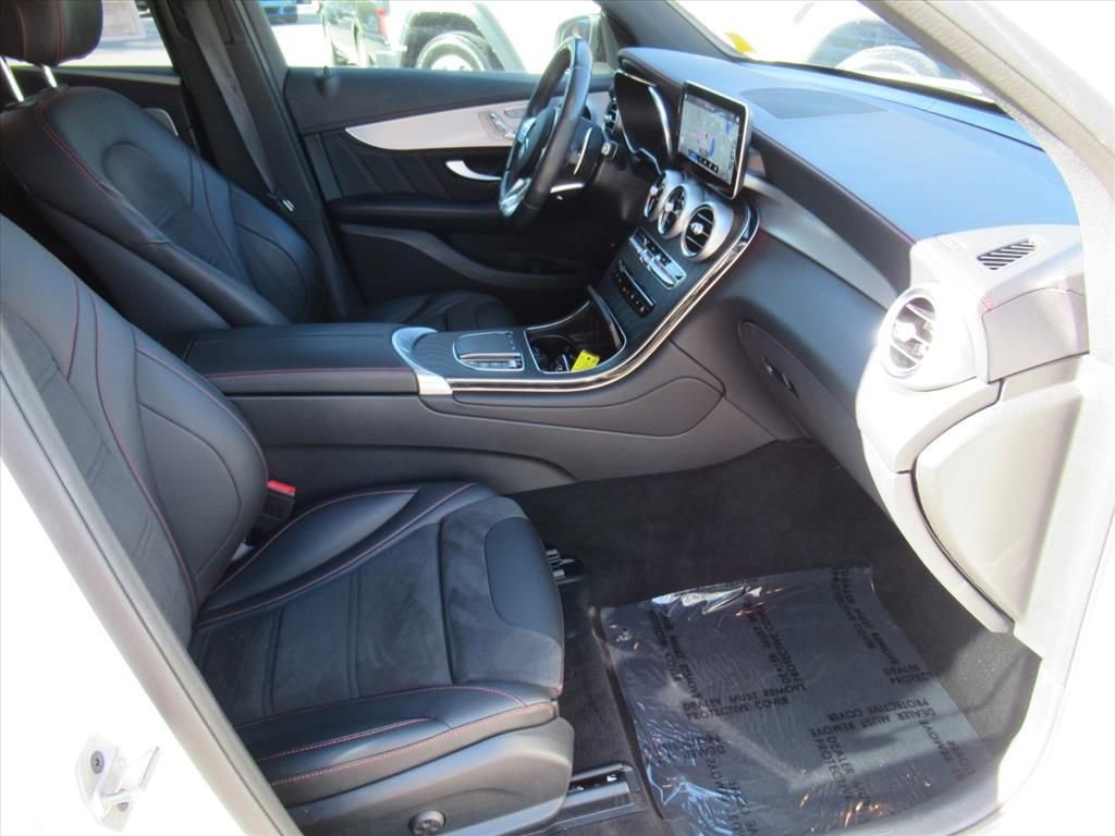 Used 2022 Mercedes-Benz GLC 43 AMG 4MATIC image 9