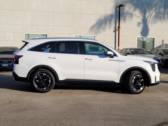 New 2026 Kia Sorento S w/ S Panoramic Sunroof Package FWD image 4