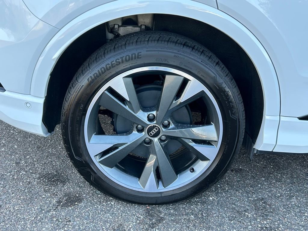 Used 2023 Audi Q4 e-tron Prestige w/ Black Optic Package image 57