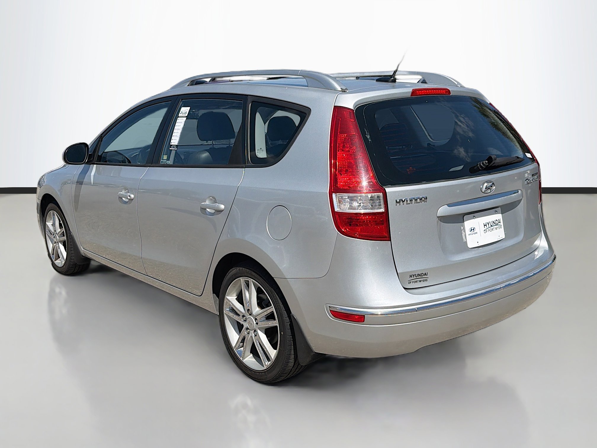 Used 2012 Hyundai Elantra SE image 5