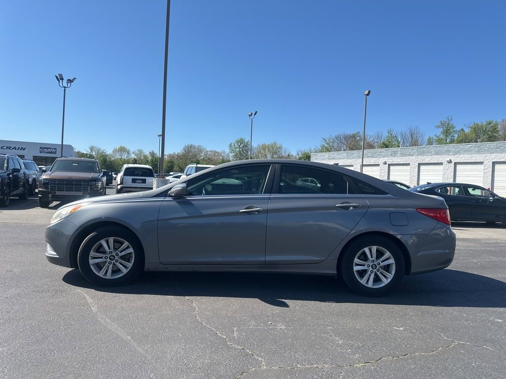 Used 2013 Hyundai Sonata GLS w/ Popular Equipment Pkg FWD image 10