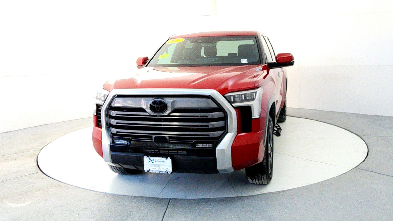 Used 2025 Toyota Tundra Limited image 2
