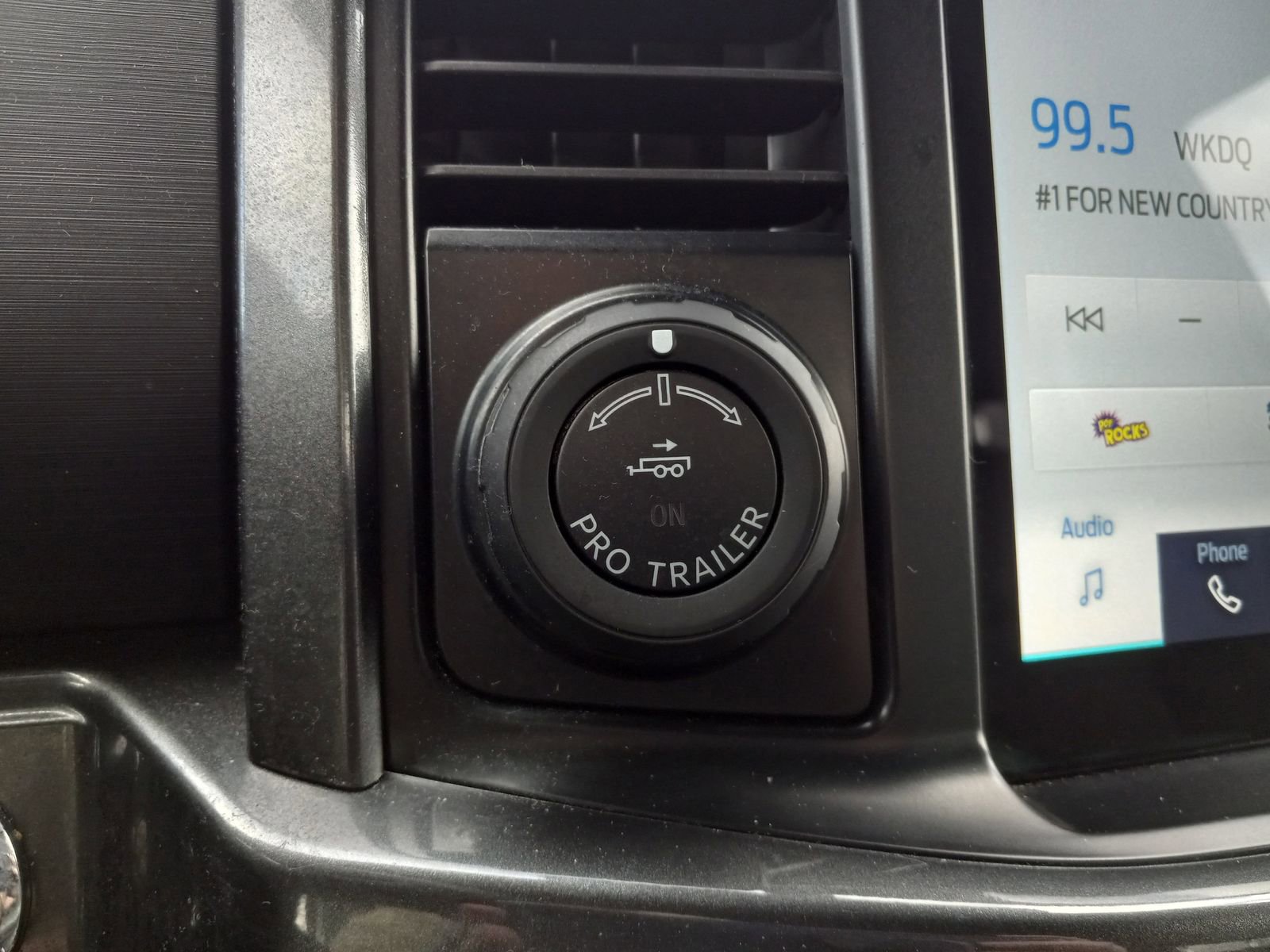 Used 2023 Ford F150 XLT w/ Equipment Group 302A High image 25