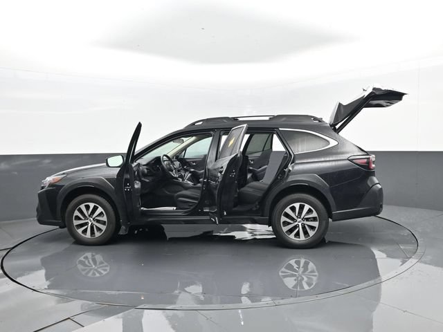 Used 2024 Subaru Outback Premium AWD/4WD image 33