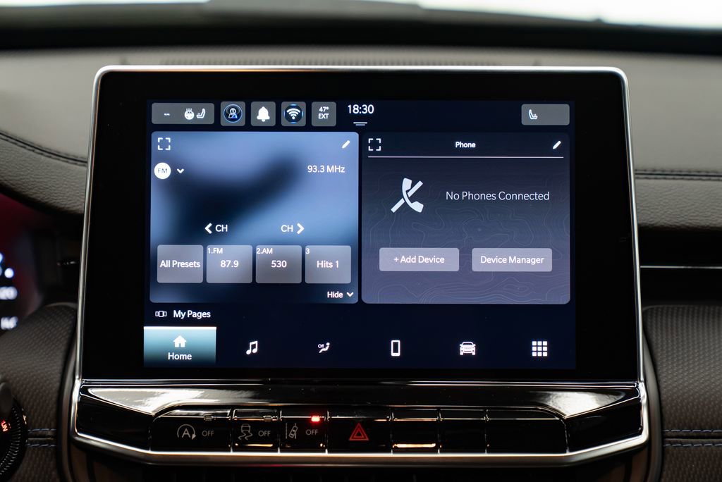 New 2026 Jeep Compass Latitude image 12