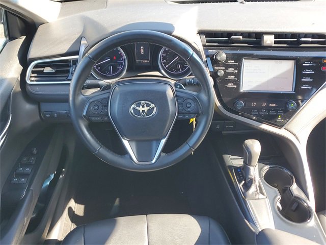 Used 2018 Toyota Camry SE image 12