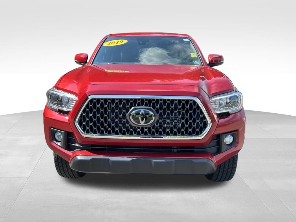 Used 2019 Toyota Tacoma TRD Off-Road AWD/4WD image 8