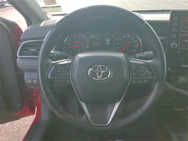 Used 2023 Toyota Camry XSE image 14