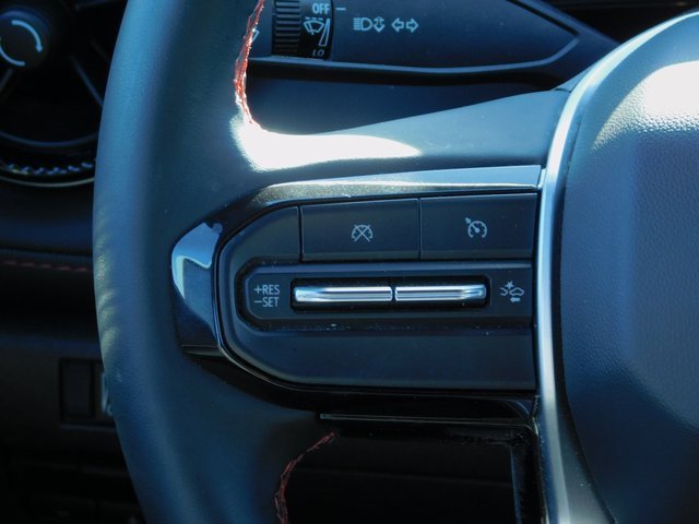 Used 2025 Chevrolet Colorado Z71 w/ Technology Package image 19