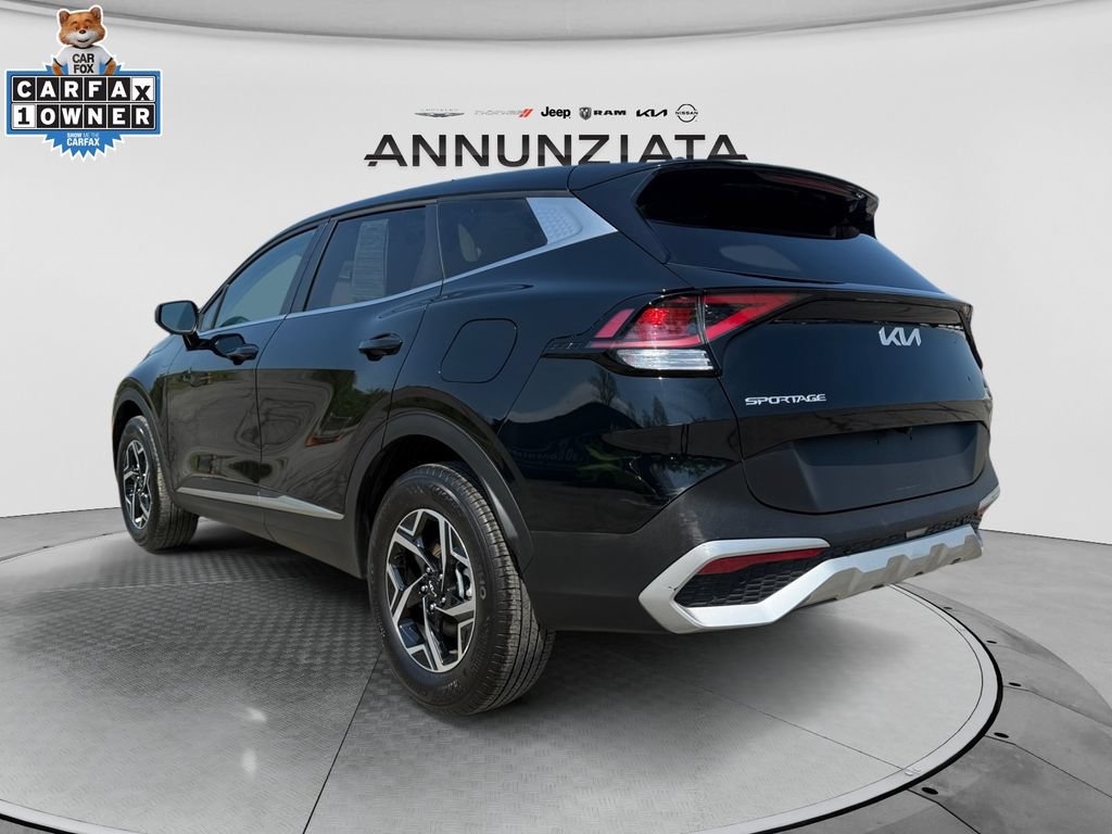 Certified 2025 Kia Sportage LX AWD/4WD image 3