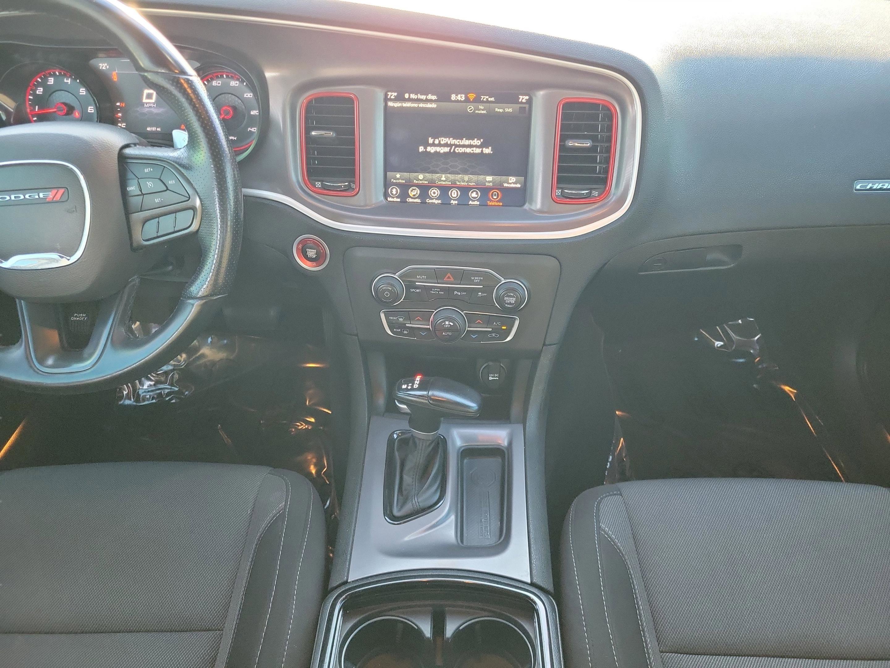 Used 2022 Dodge Charger SXT w/ Blacktop Package image 16