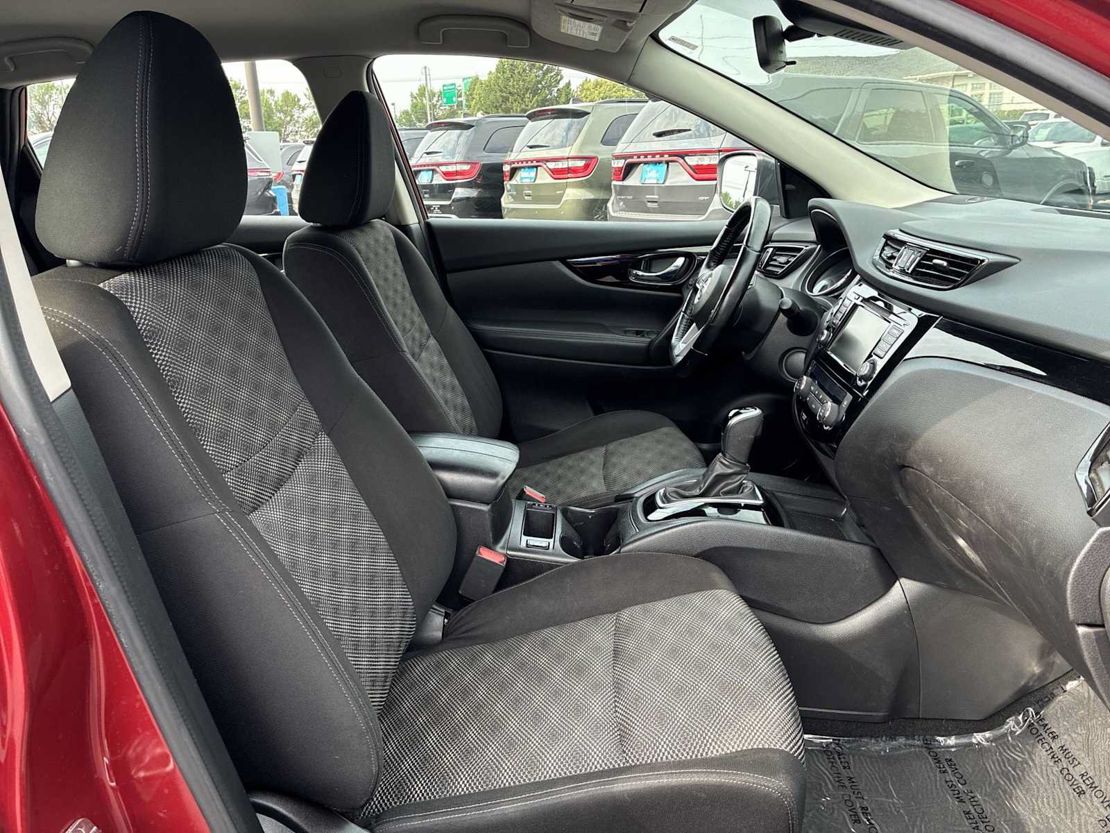 Used 2021 Nissan Rogue Sport SV AWD/4WD image 23