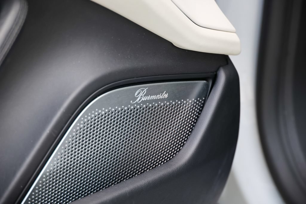 Certified 2021 Porsche Taycan AWD/4WD image 34