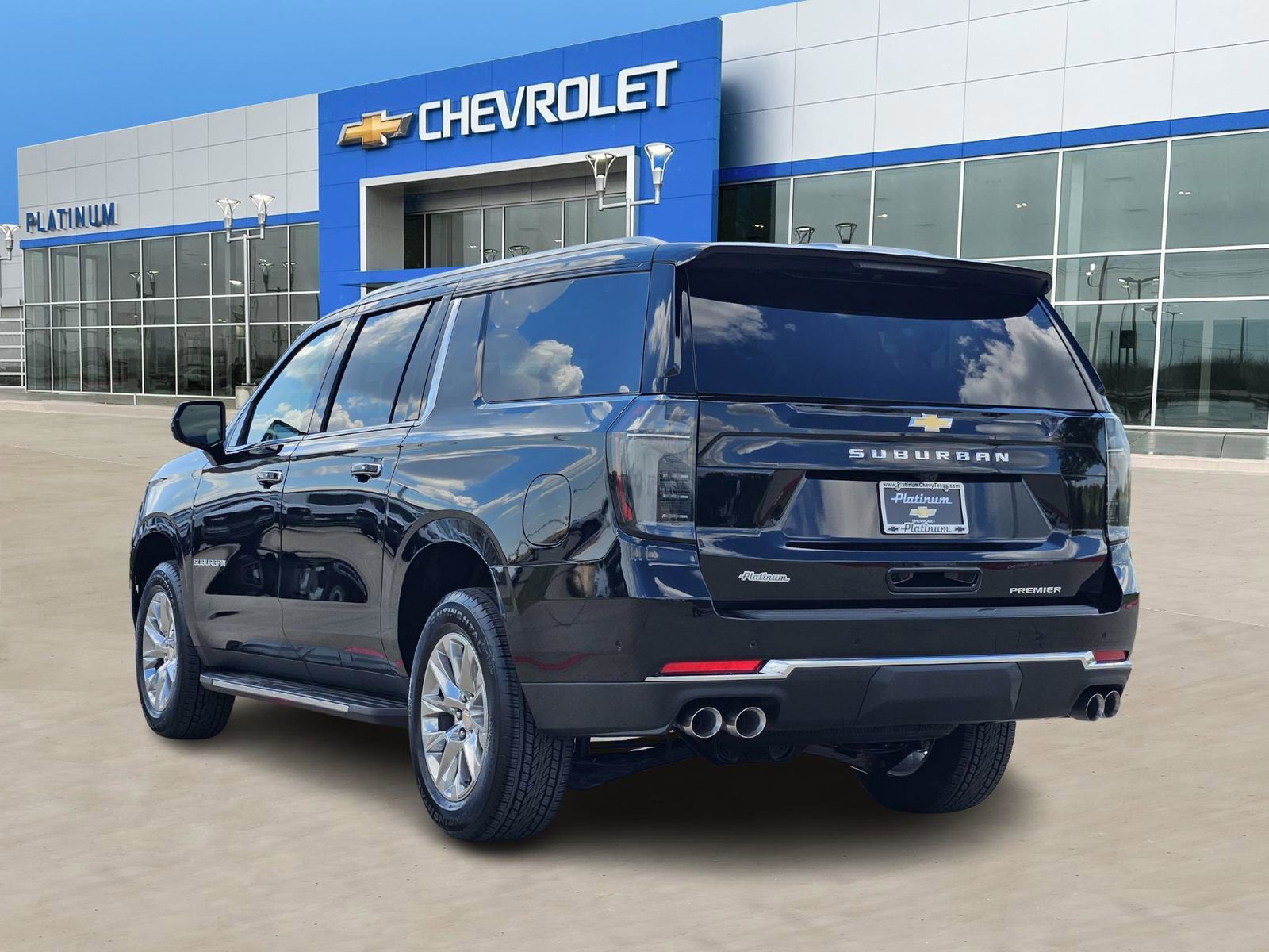 New 2026 Chevrolet Suburban Premier image 4