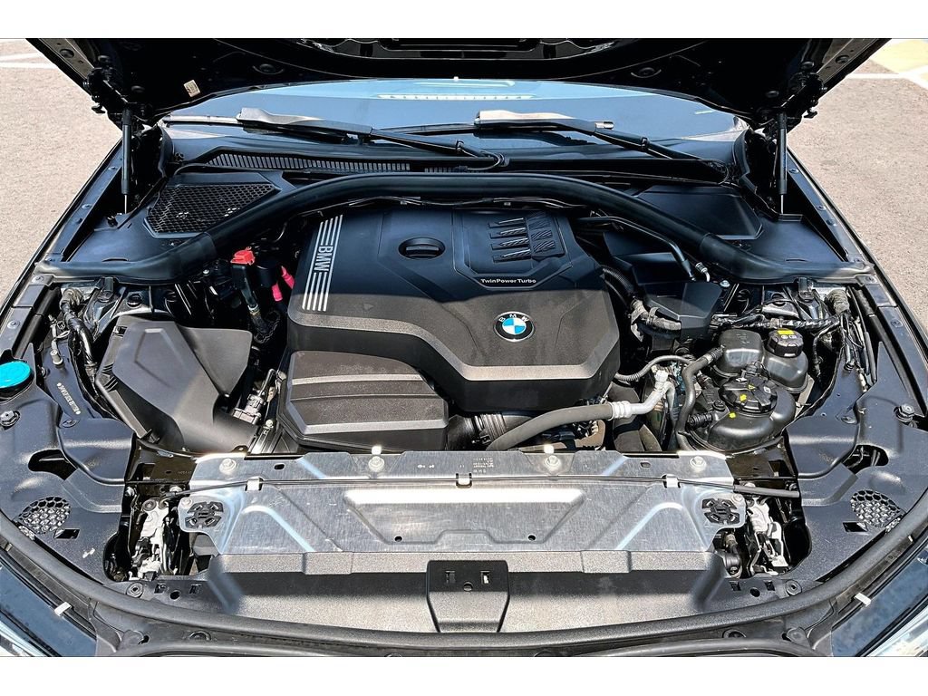 Used 2020 BMW 330i Sedan w/ M Sport Package RWD image 10