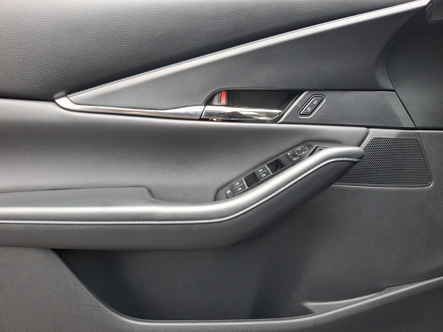 Certified 2023 MAZDA CX-30 AWD 2.5 S w/ Preferred Package image 12