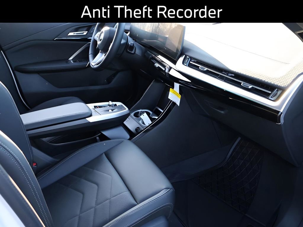 Certified 2025 BMW X2 xDrive28i w/ Technology Package image 11