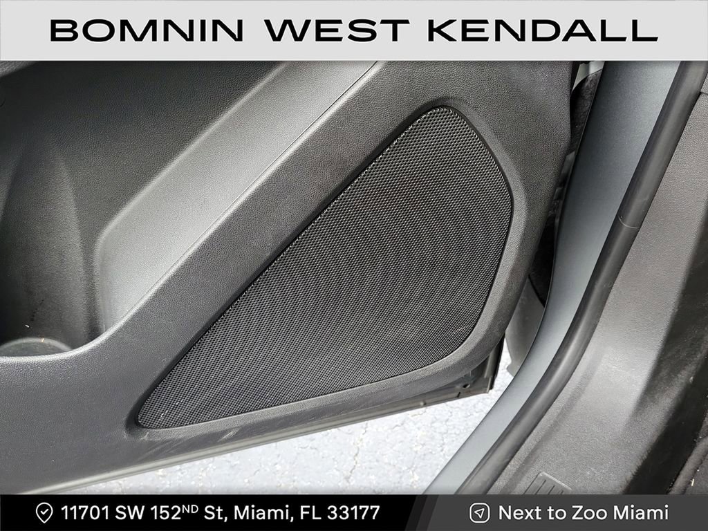 Used 2023 Chevrolet Equinox LT image 27