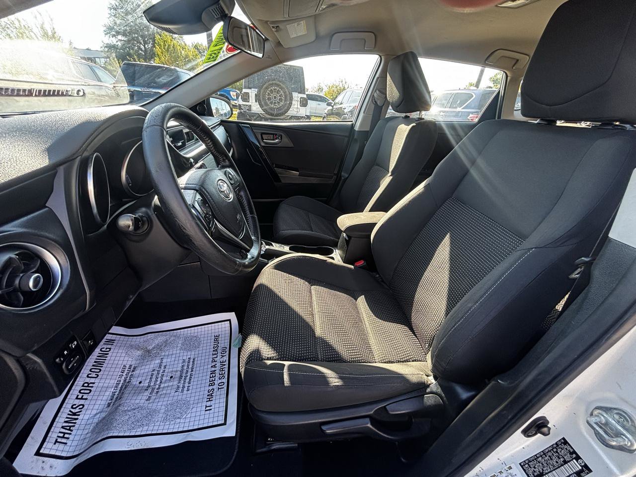 Used 2018 Toyota Corolla iM w/ Carpet Mat Package (TMS) FWD image 16