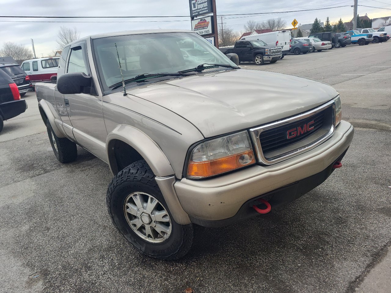 Used 2003 GMC Sonoma SLS w/ SLS Preferred Equipment Group