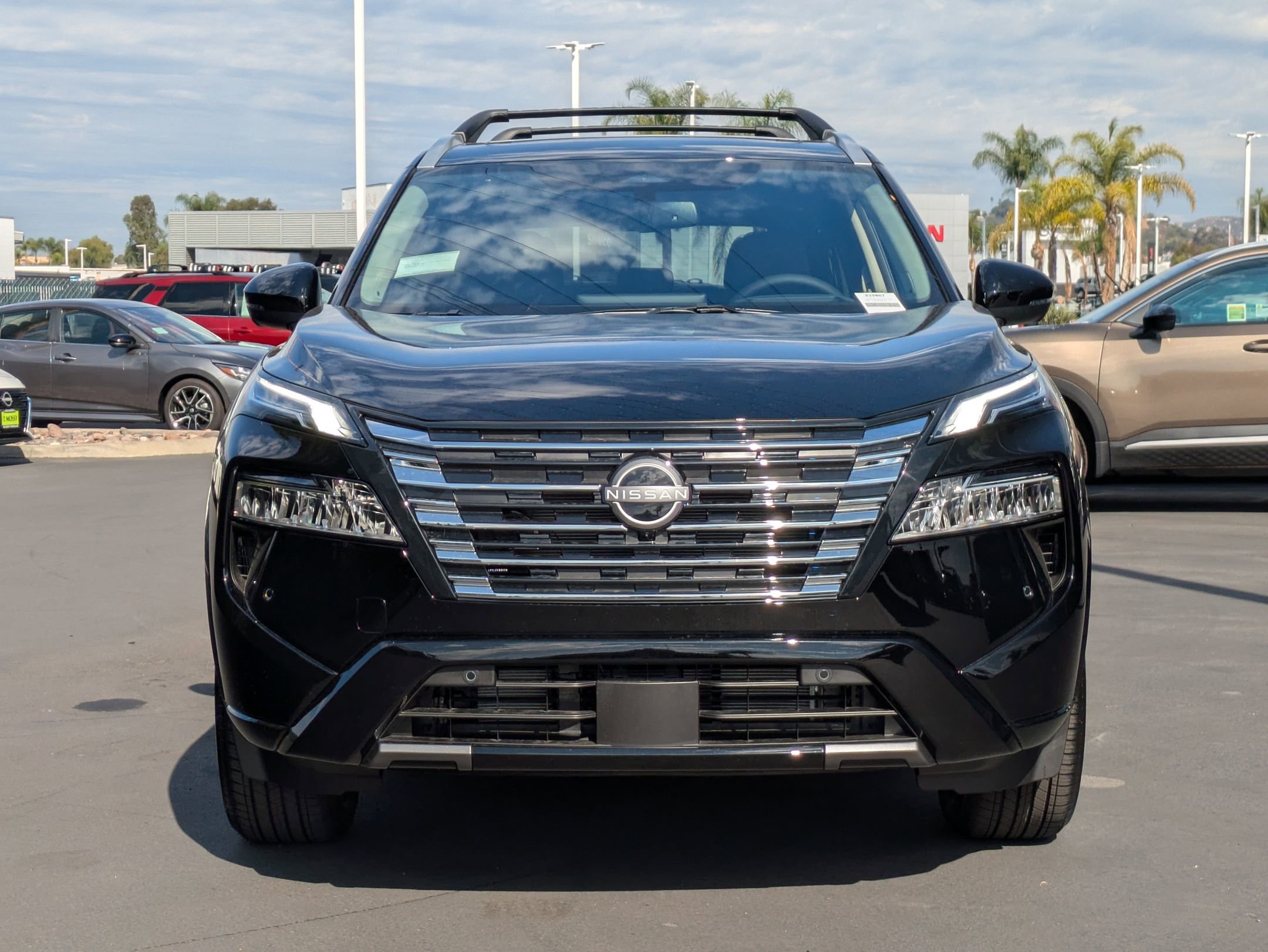 New 2026 Nissan Rogue Platinum image 4