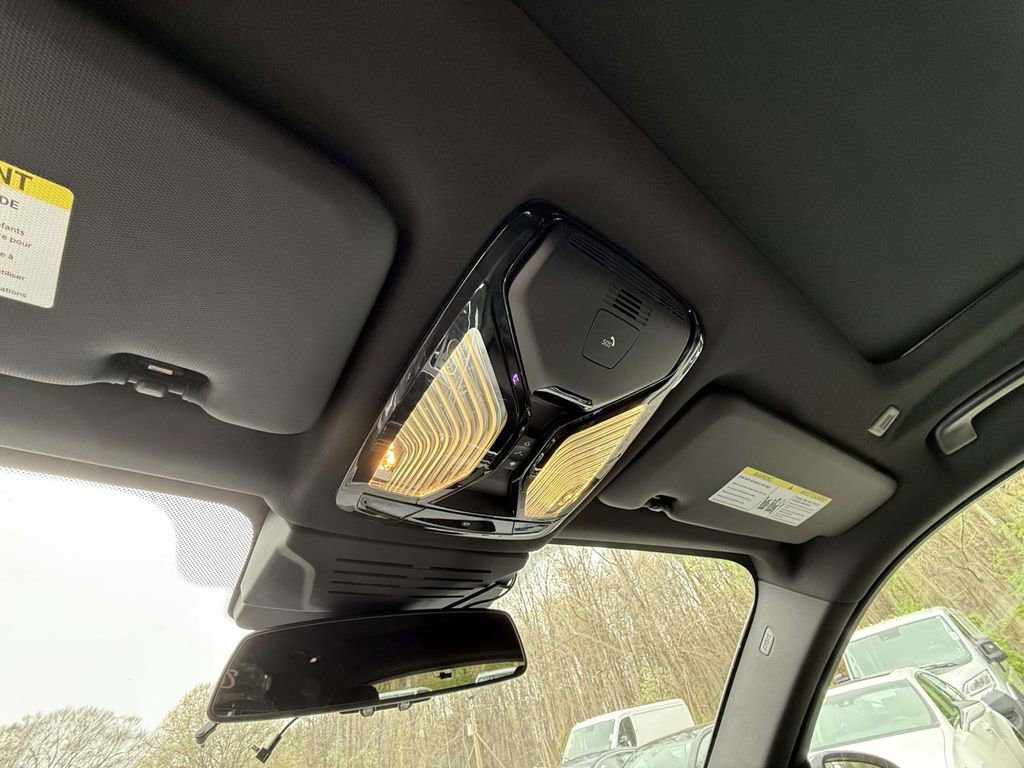 Used 2024 BMW X5 xDrive50e w/ M Sport Package image 25