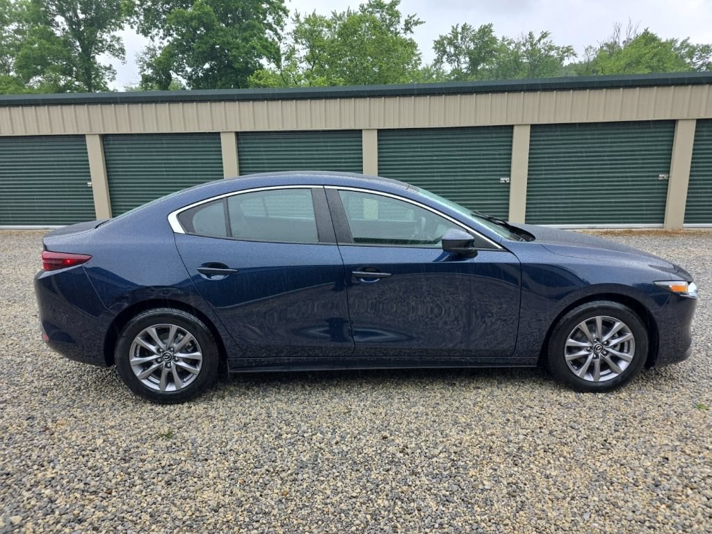 Certified 2021 MAZDA MAZDA3 s FWD image 9