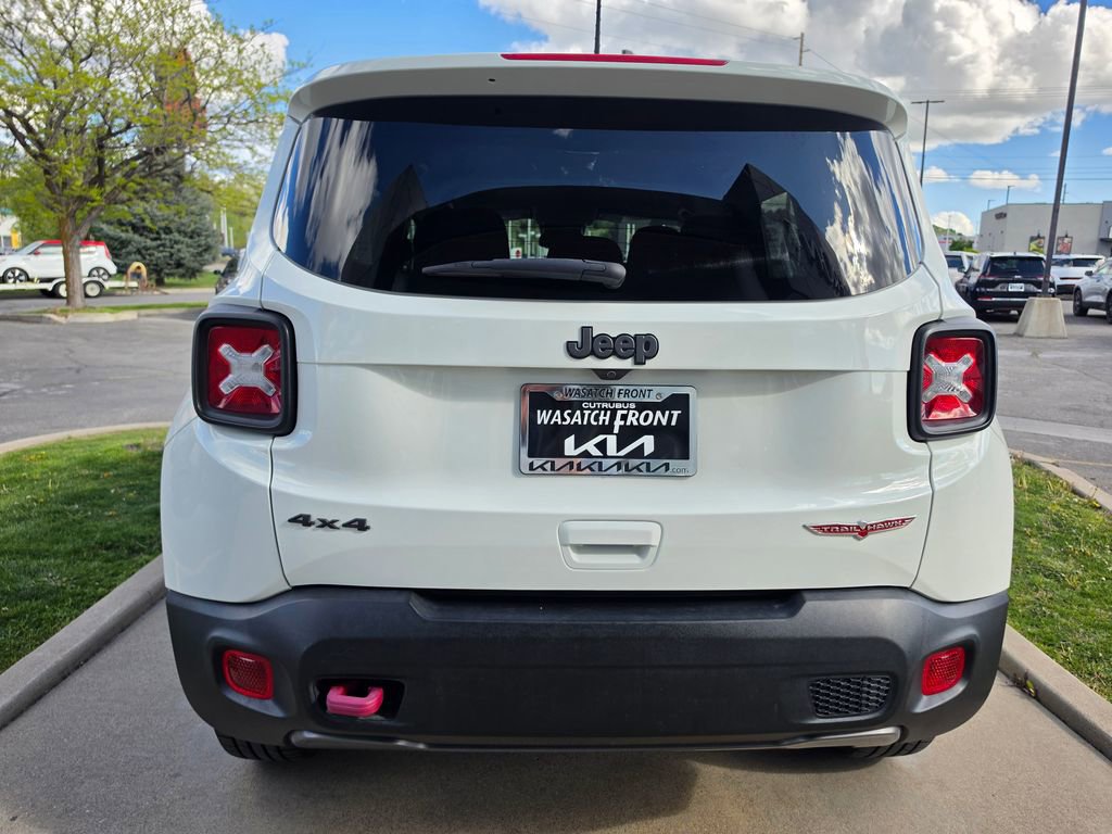 Used 2020 Jeep Renegade Trailhawk w/ Popular Equipment Group AWD/4WD image 6