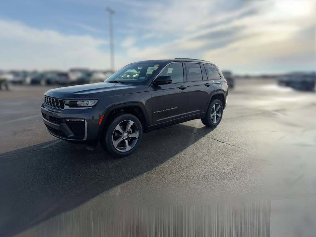 New 2026 Jeep Grand Cherokee Limited image 4