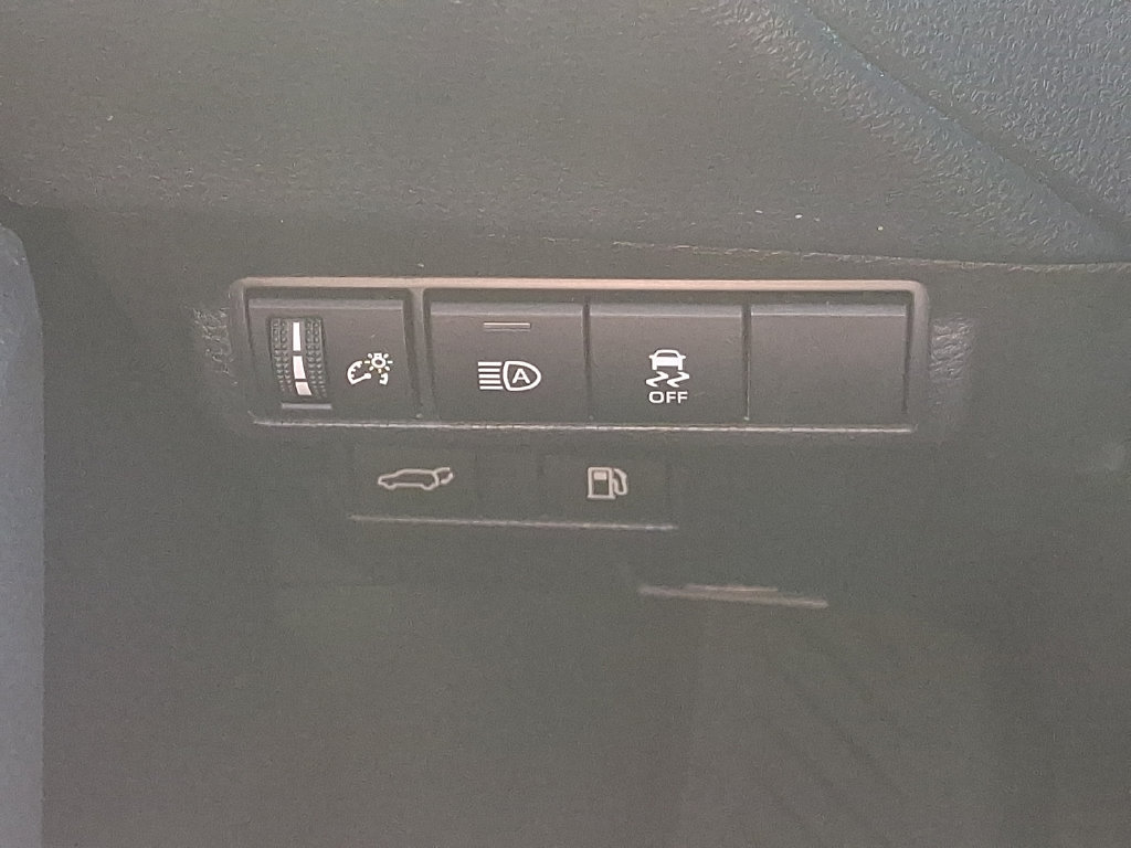 Used 2025 Toyota Corolla Cross AWD Hybrid w/ Convenience Package image 27