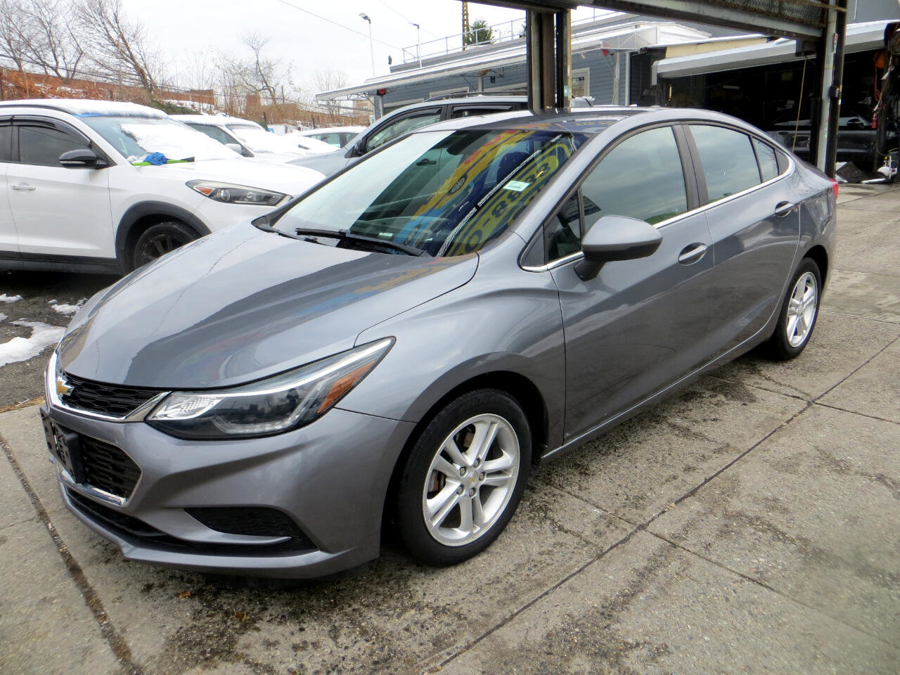 Used 2018 Chevrolet Cruze LT w/ Convenience Package image 7