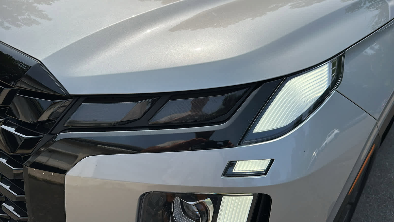 Used 2023 Hyundai Palisade Limited image 9