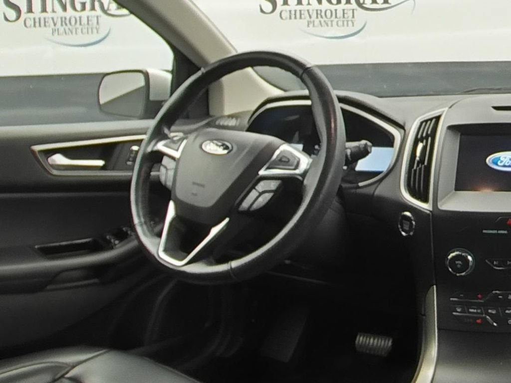 Used 2019 Ford Edge SEL w/ Equipment Group 201A AWD/4WD image 16
