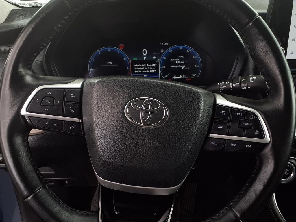Certified 2024 Toyota Grand Highlander AWD image 14