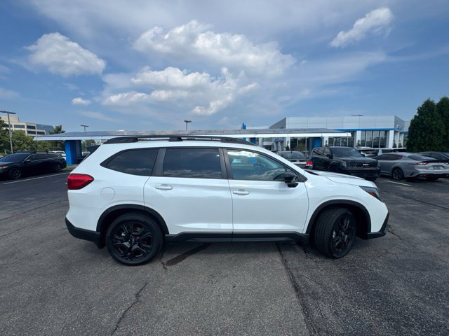Certified 2024 Subaru Ascent Onyx Edition w/ Popular Package Onyx AWD/4WD image 8