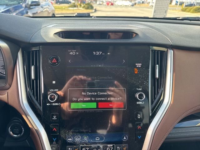 Used 2022 Subaru Outback Touring w/ Popular Package #2 image 17