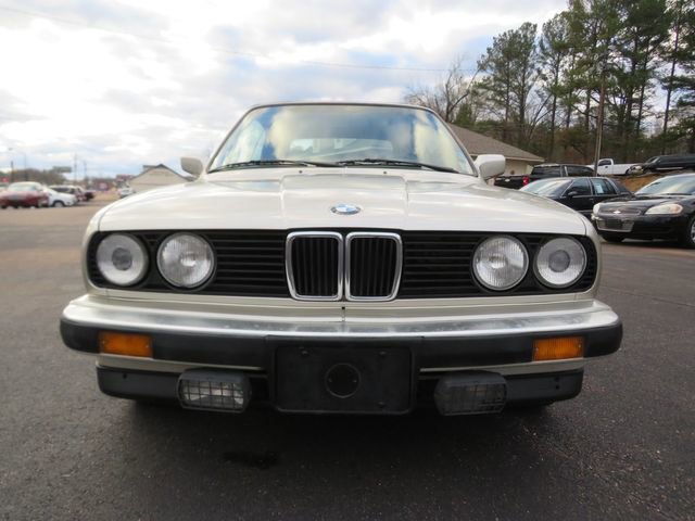 Used 1988 BMW 325i Convertible image 11