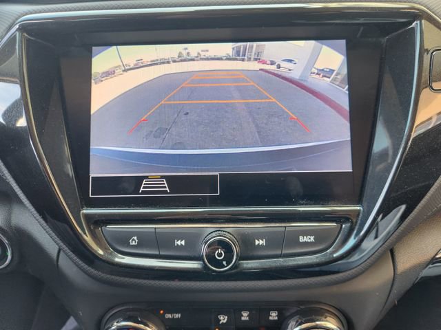 Used 2022 Chevrolet TrailBlazer LT w/ Convenience Package FWD image 17