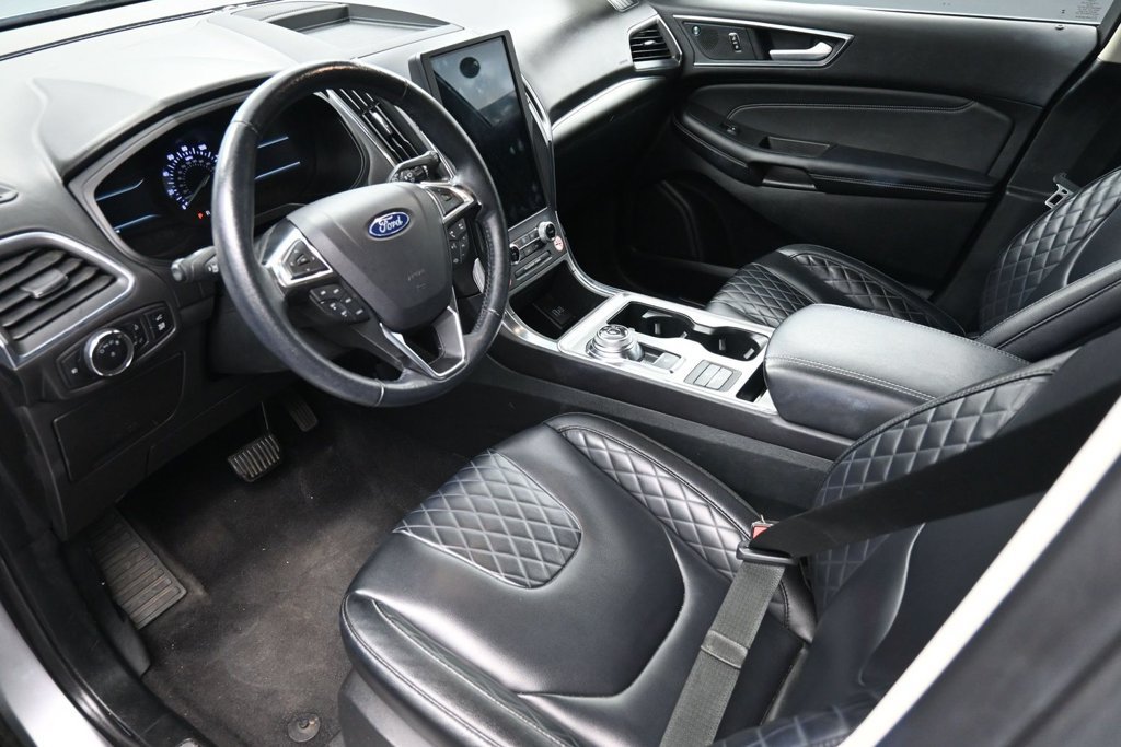Used 2024 Ford Edge Titanium AWD/4WD image 18
