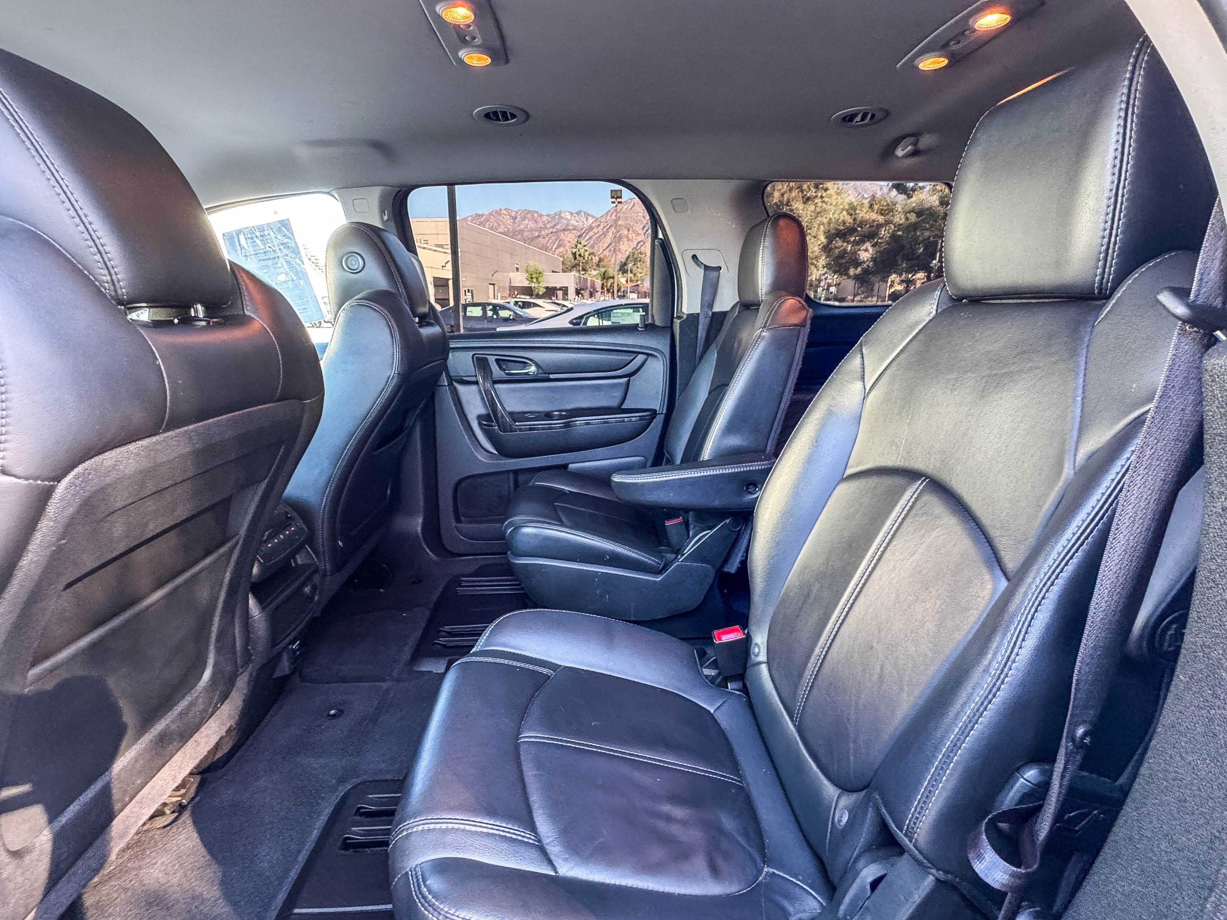 Used 2014 GMC Acadia SLT FWD image 18