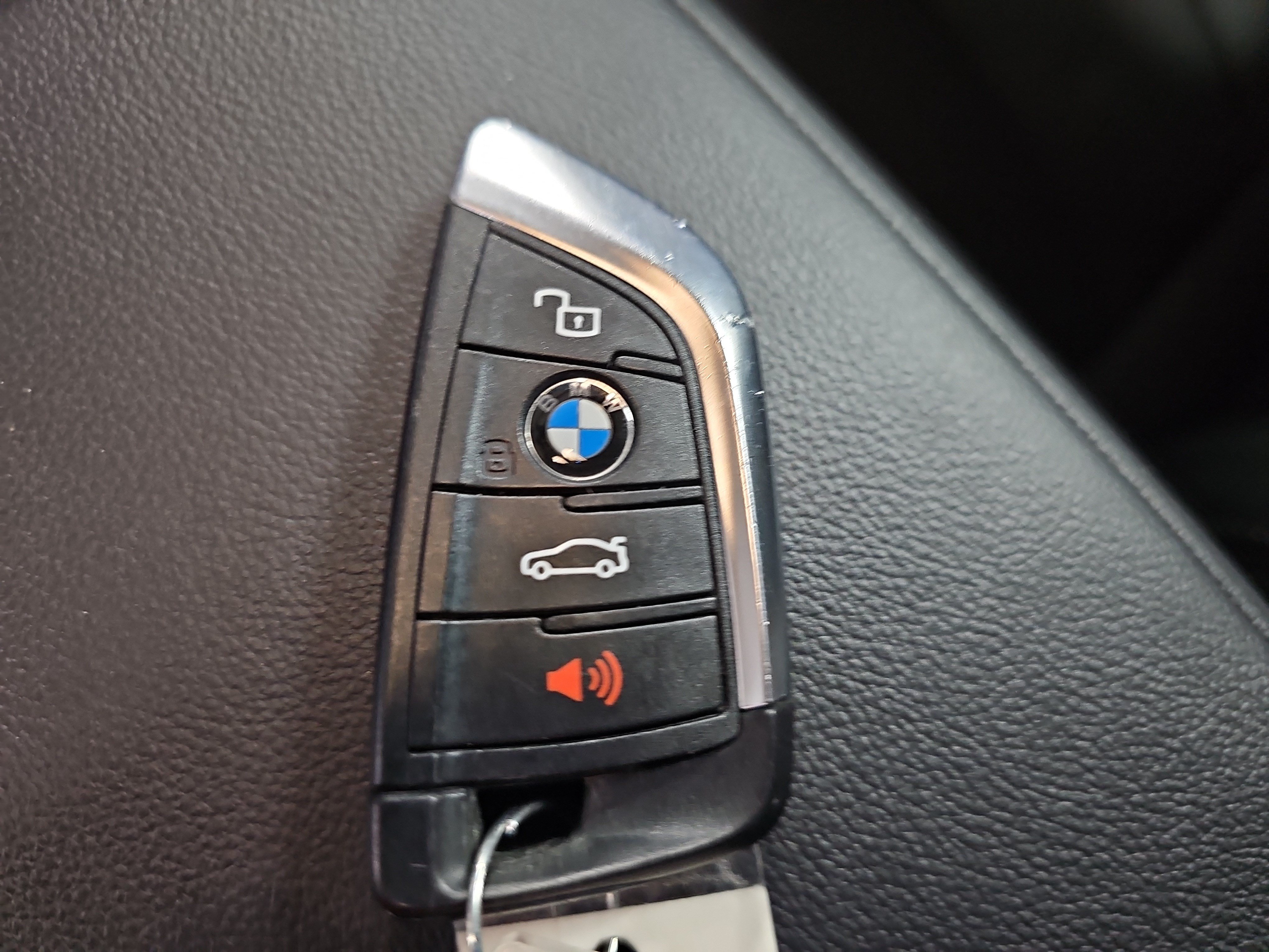 Used 2024 BMW i4 eDrive40 w/ Premium Package RWD image 36