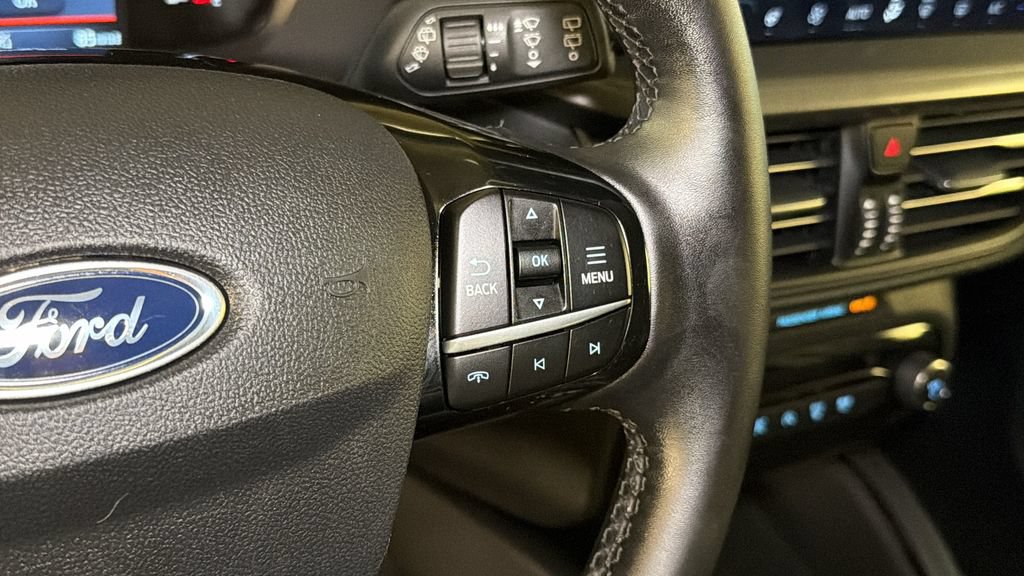 Used 2024 Ford Escape Active w/ Tech Pack #1 AWD/4WD image 23