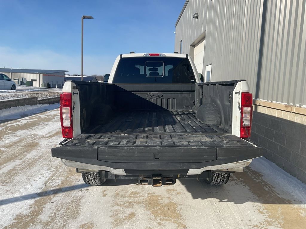 Used 2021 Ford F350 Lariat w/ Chrome Package image 23