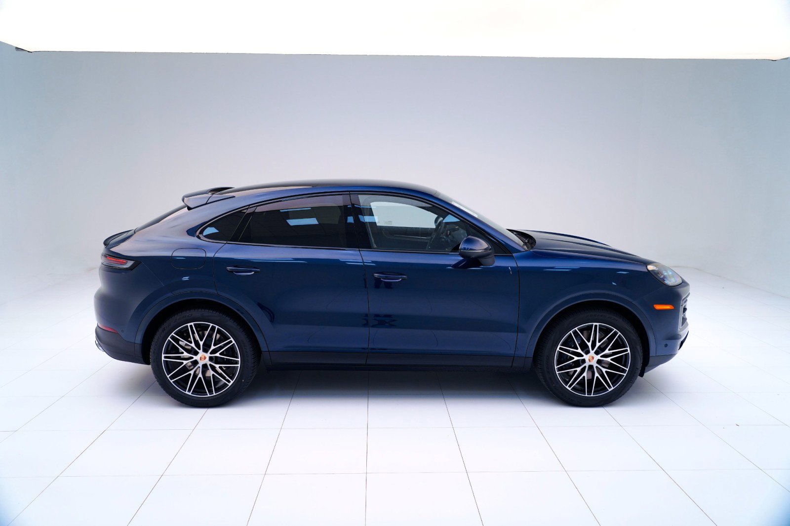 New 2026 Porsche Cayenne Coupe image 8